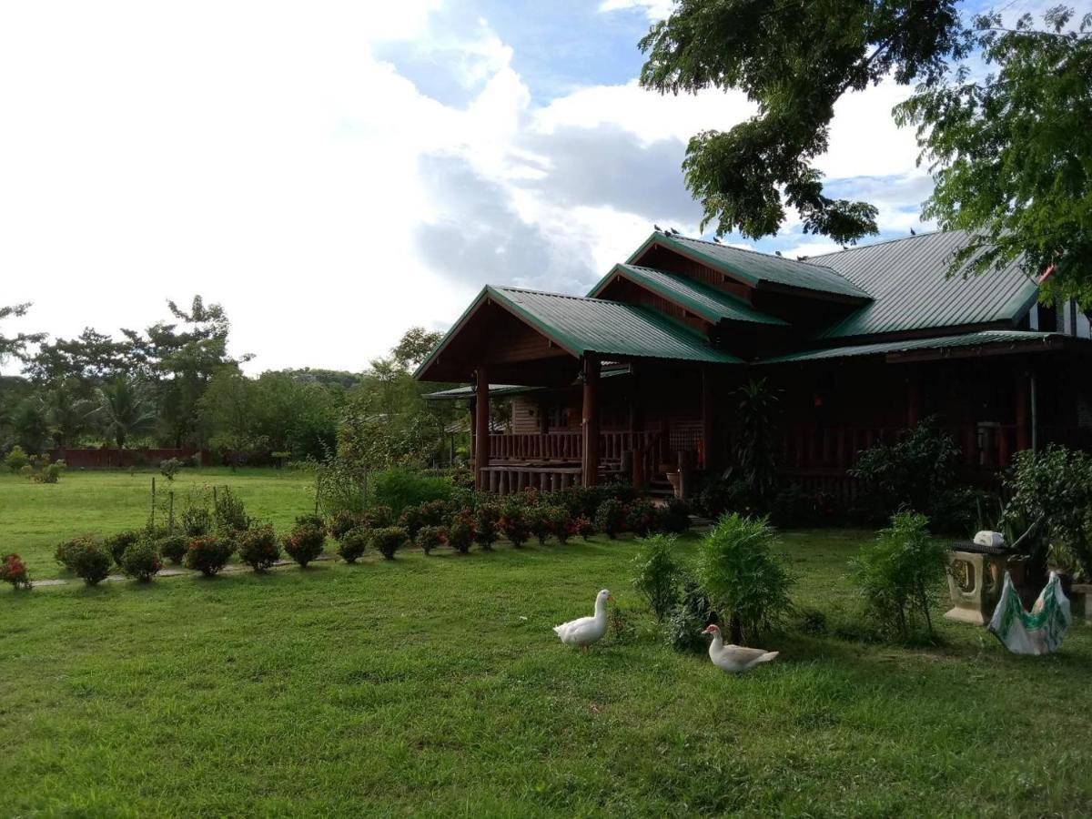 Ban Chang Klang Na Nong ap Chang Exterior photo