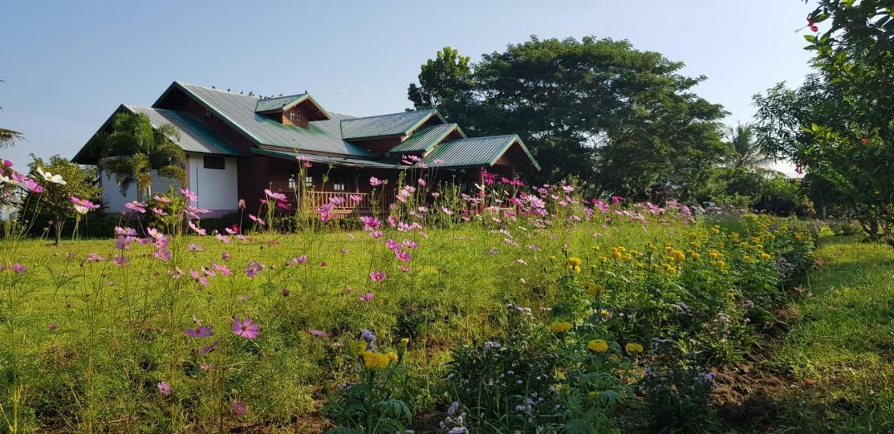 Ban Chang Klang Na Nong ap Chang Exterior photo